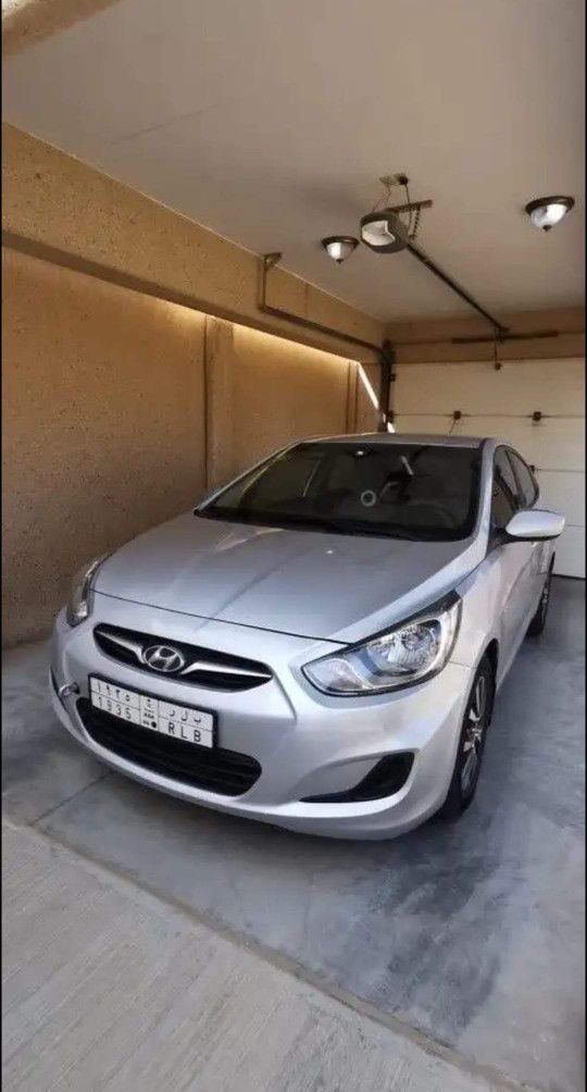 هيونداي اكسنت 2012