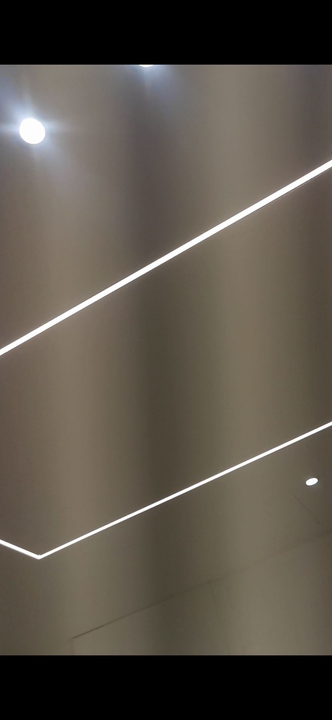 فني كهربائي