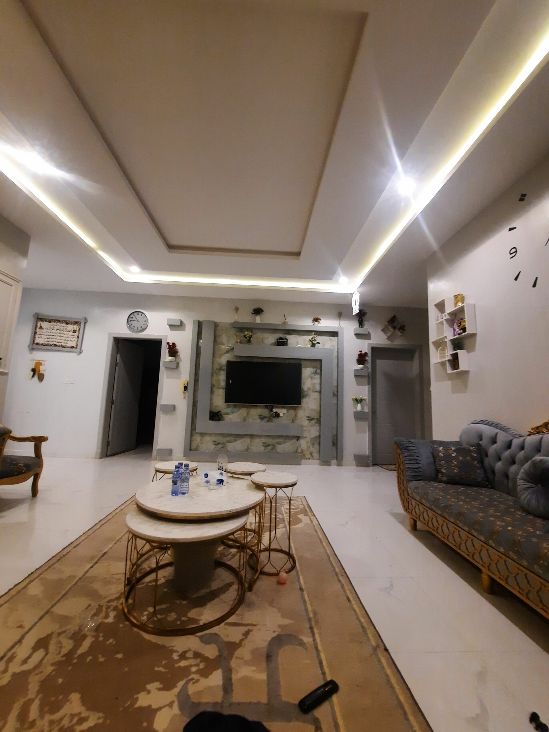 فني دهانات ديكورات بالرياض