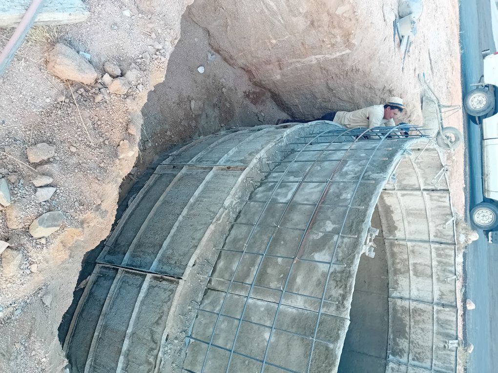 مقاول عام عمايرعضم ومعماري مسابح وخزانات مدور بيارات احواش مسلح وشعبي جسور كرانيش بوابات