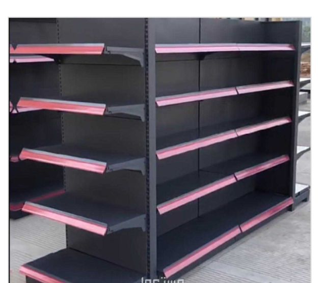 رفوف بجميع انواعها والوانها المختلفه وطبالي وعربات اتسوق