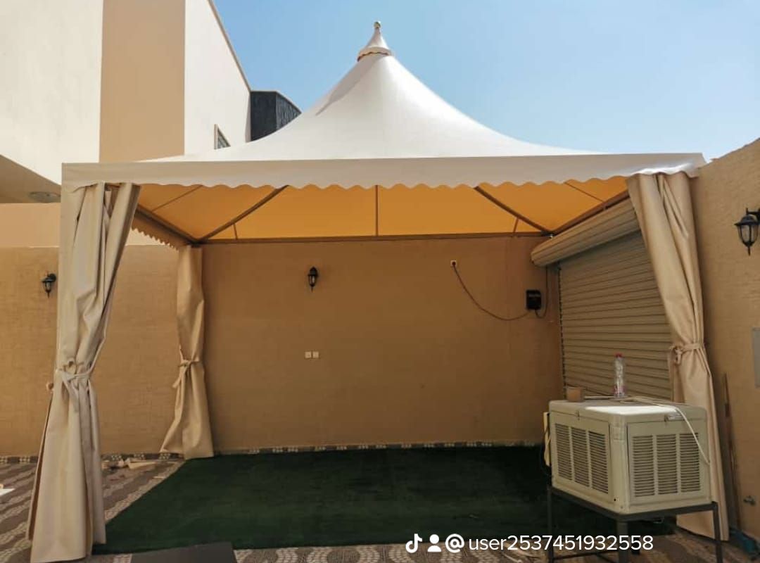 مظلات وسواتر