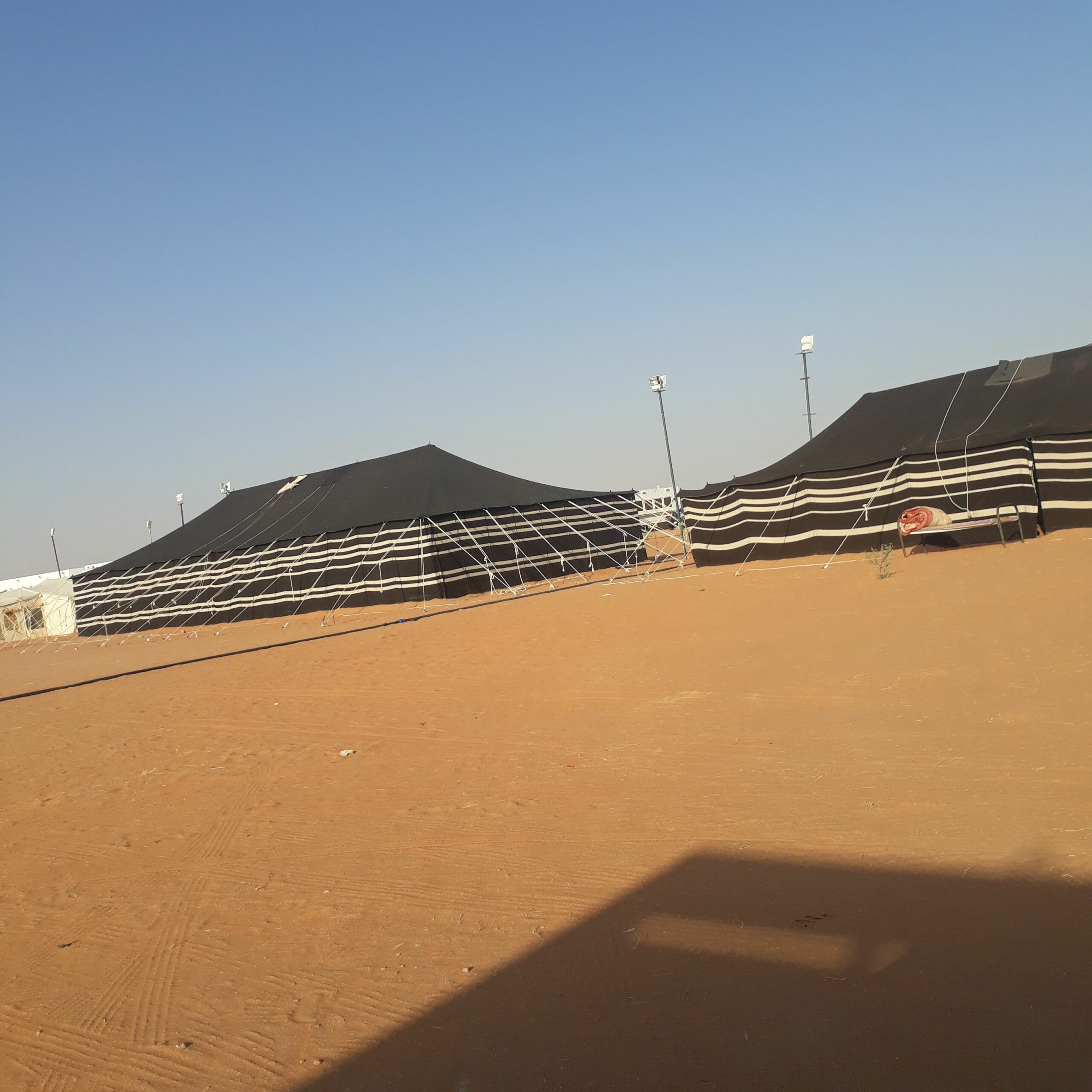 تركيب مخيمات