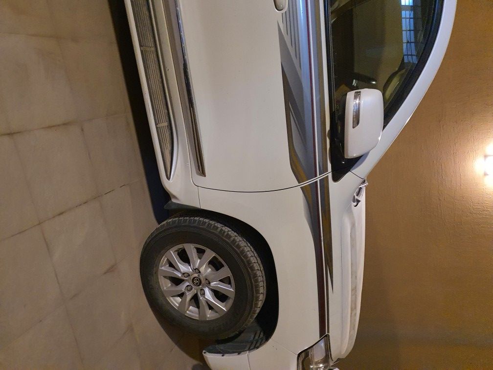 بيع لاندلكروزر