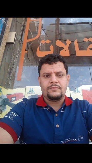 فواز ابو اكرم معلم ومتخصص في تمديد غاز المطابخ