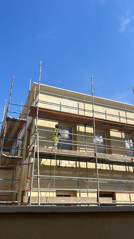 مقاولات عامة الخرسانات والتشطيبات والترميمات دهانات و جبسن بورد