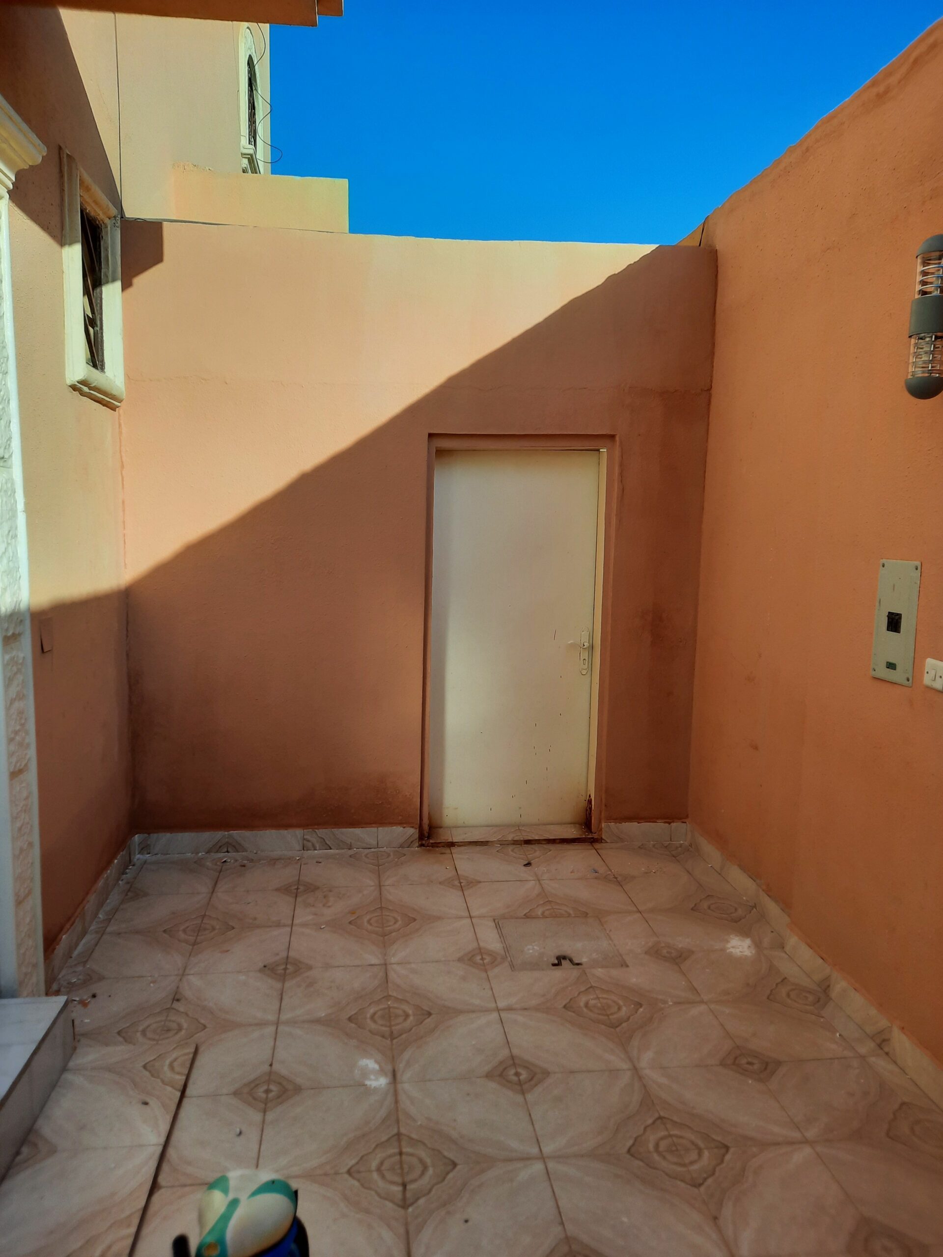 معلم دهانات بالرياض