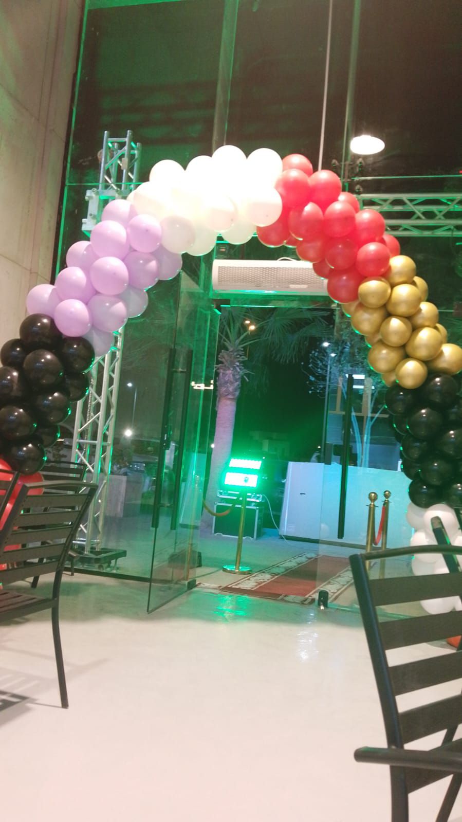 منسق حفلات وافتتاحيات ومناسبات ومهرجانات