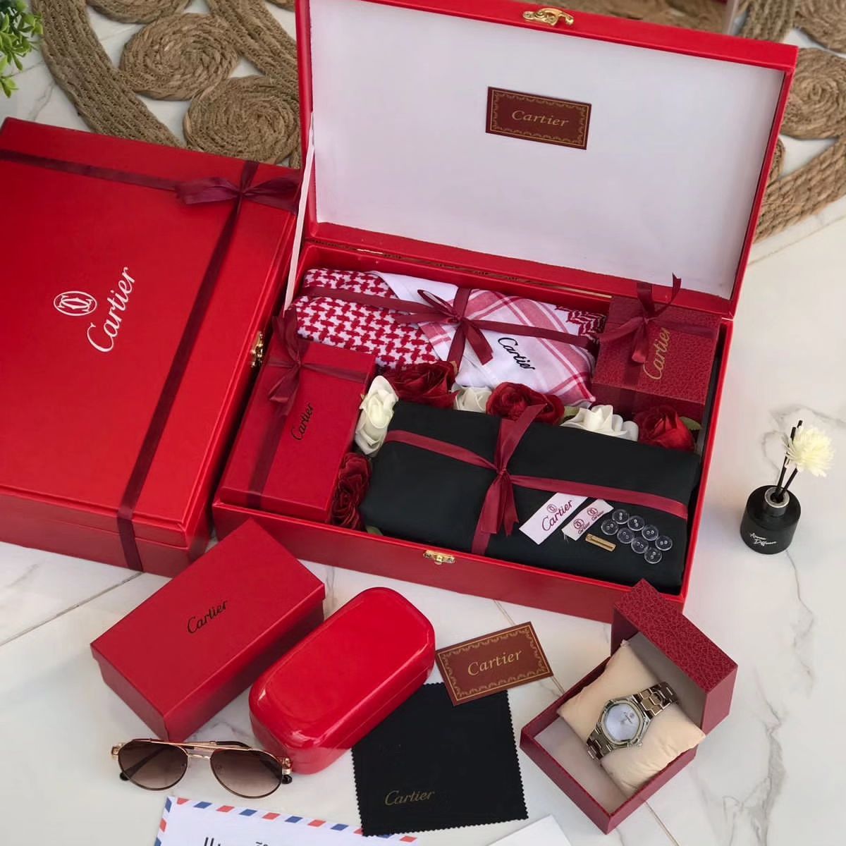 طقم رجالي قماش كارتير