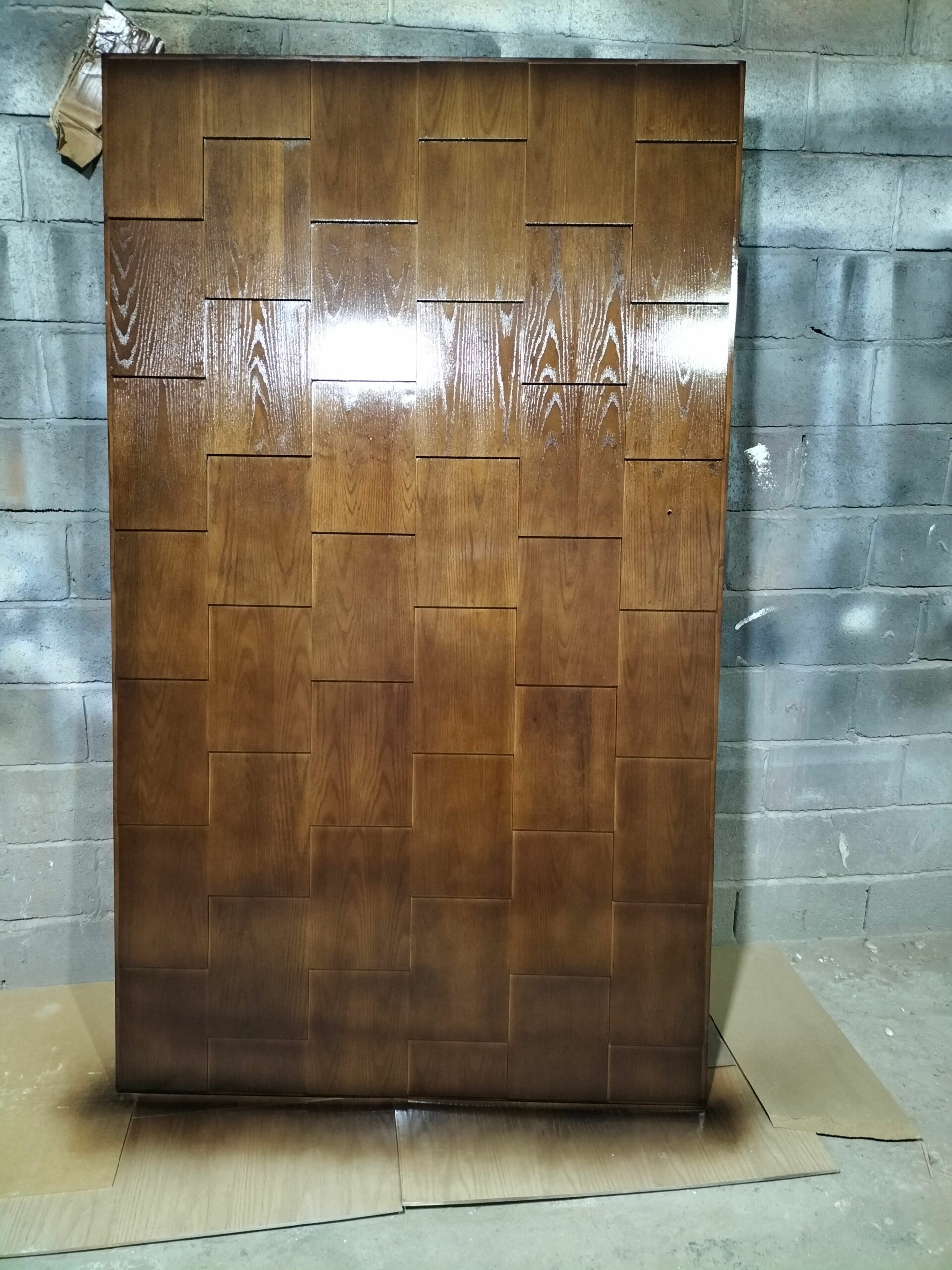 نجارة ودهان ممتازه ف الدقة والجوده العاليه