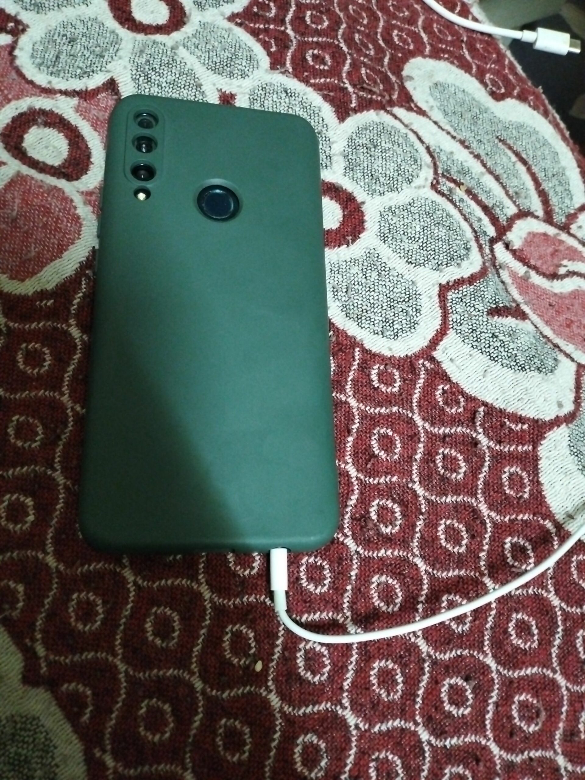 تلوفون هواى ٩ بحاله جيده للبيع