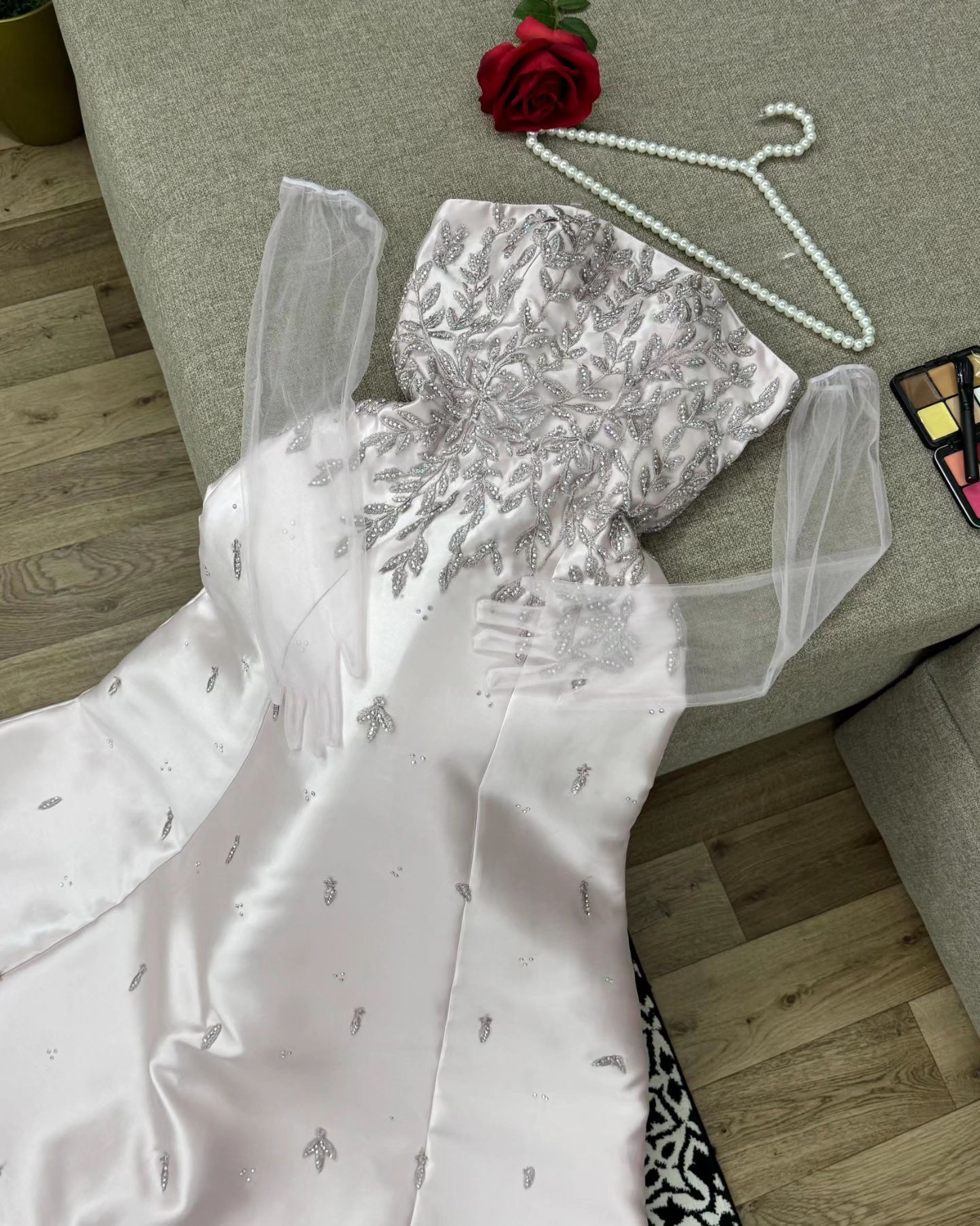 فستان الخامه ميكادو نوع القصه كلوش