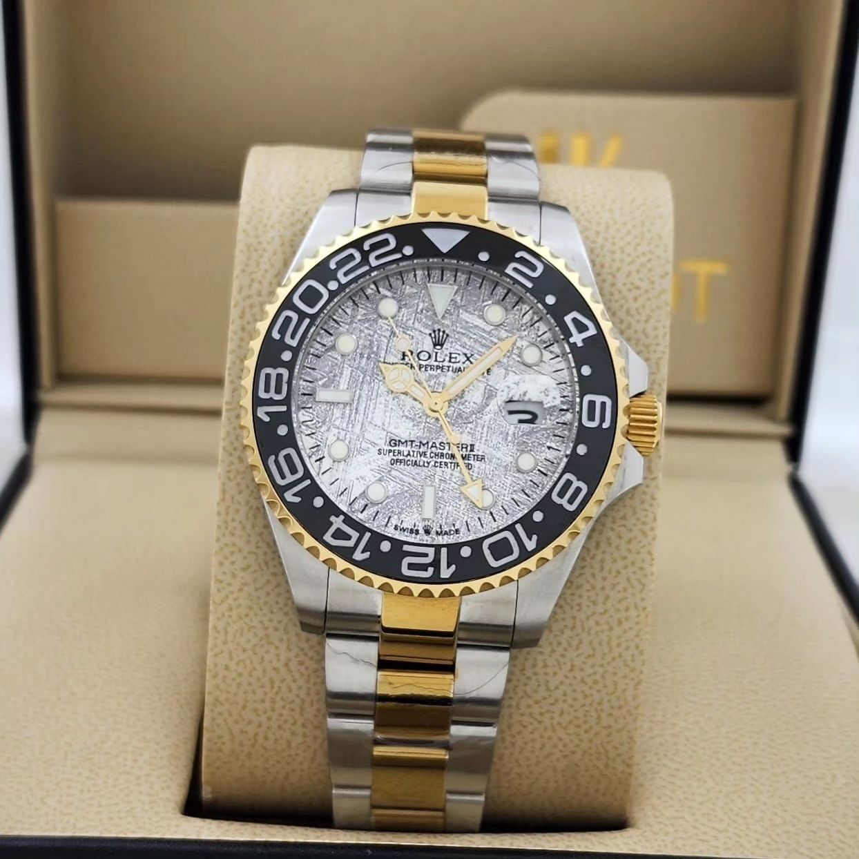 ساعات هالتي