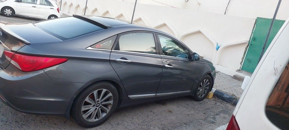 للبيع سوناتا