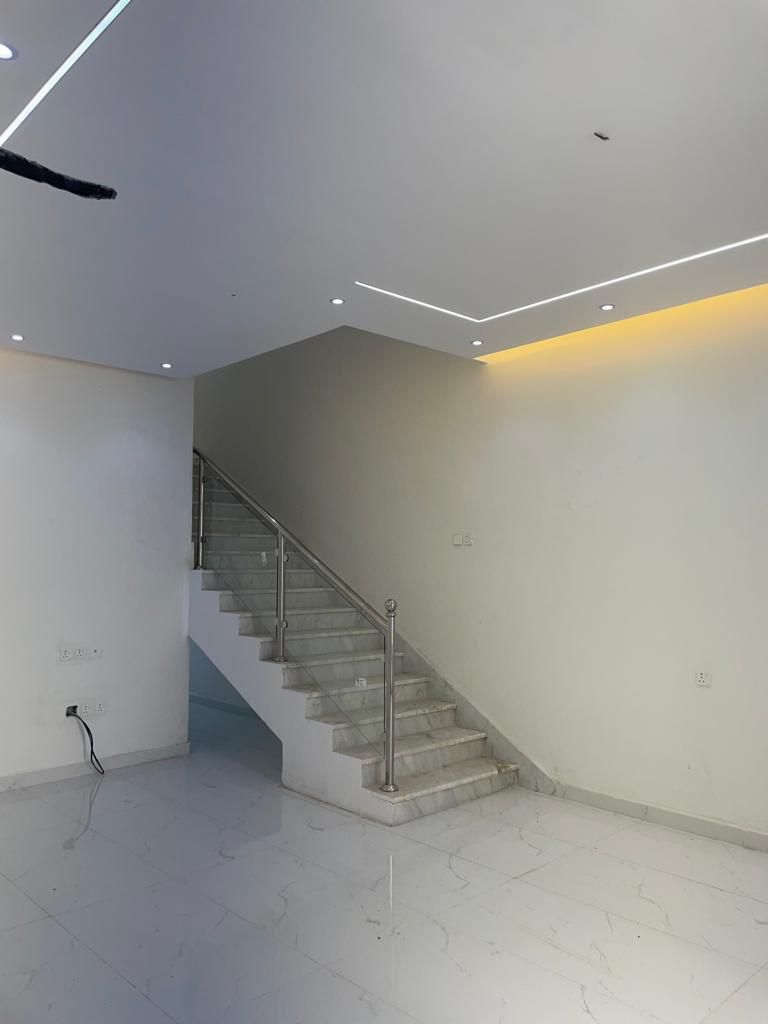 شقق للايجار * *المدينه المنوره حي شوران*