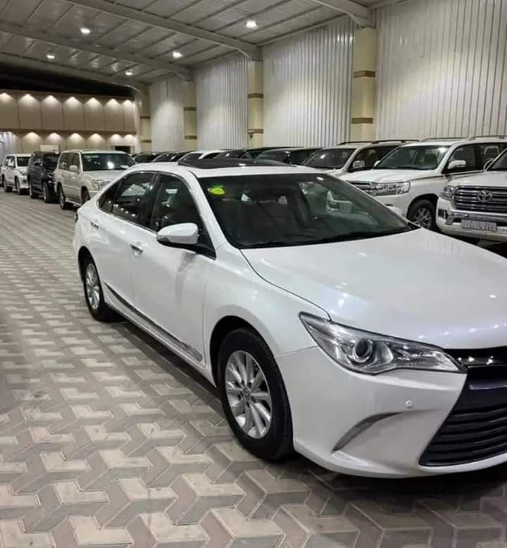 كامري2017 4سلندر اللون: أبيض ممشى:95 ألف