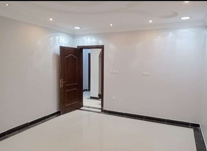 اصباغ وعوازل السطح الدمام