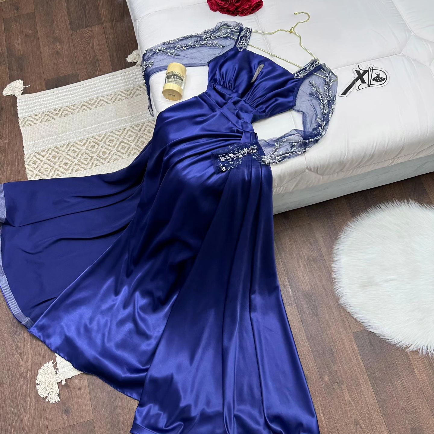 فستان سهرة قماش تفته