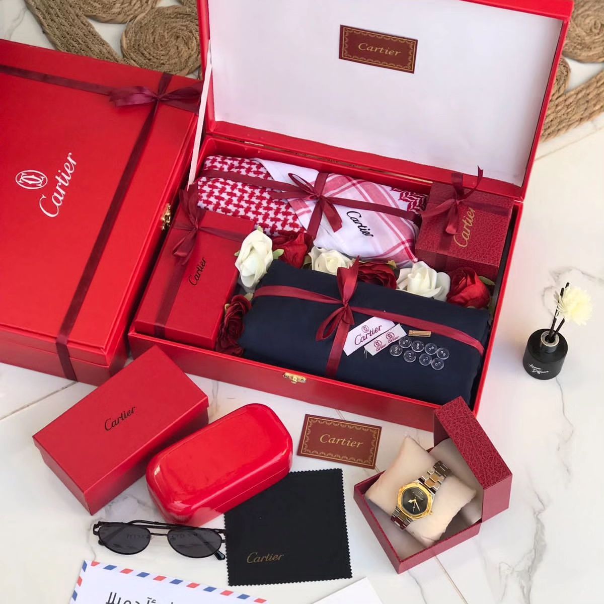 طقم رجالي قماش كارتير