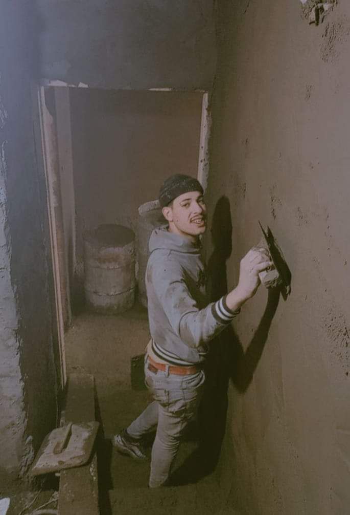 معلم تكسير وترميم