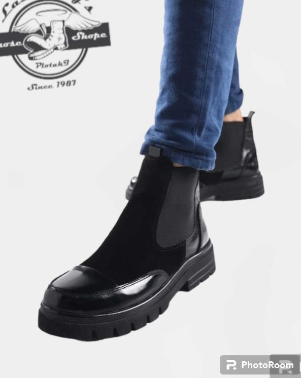 جزمة رجالي جلد طبيعي بقري وتمساح حسب الطلب للجملة