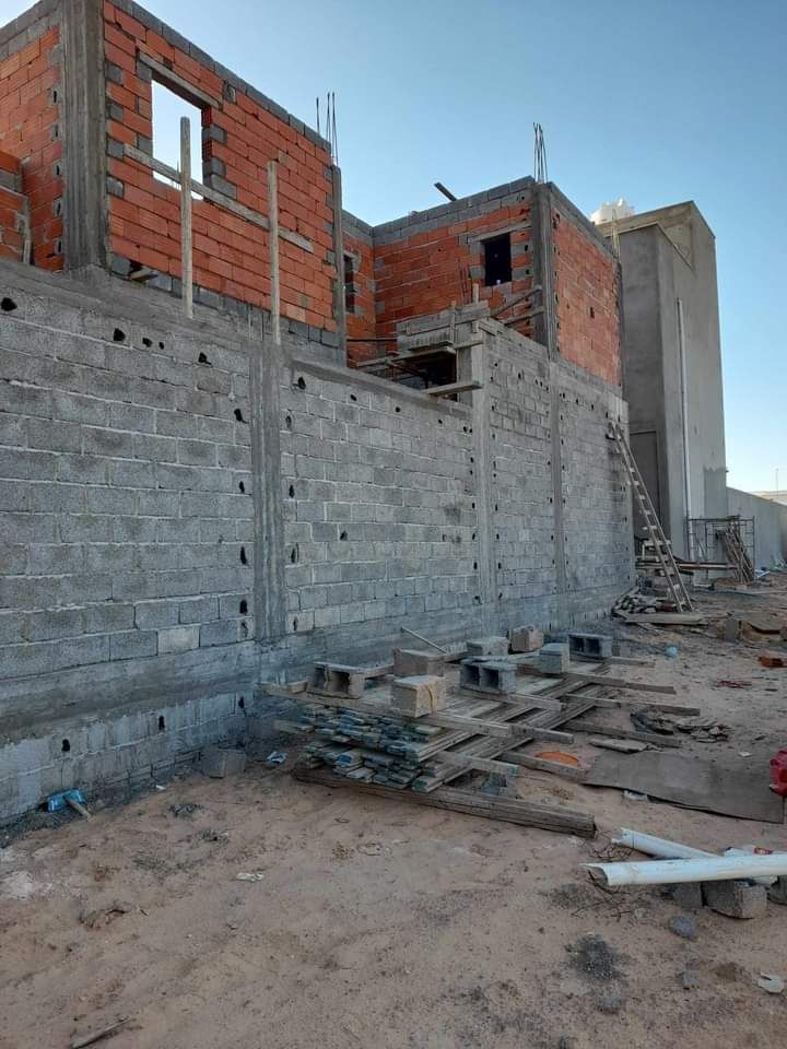 مبلط باكستاني