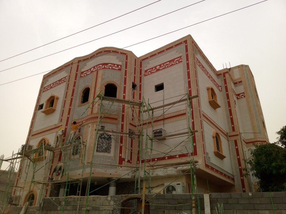 كسر رخام ولياسه ملونه بجميع الاشكال