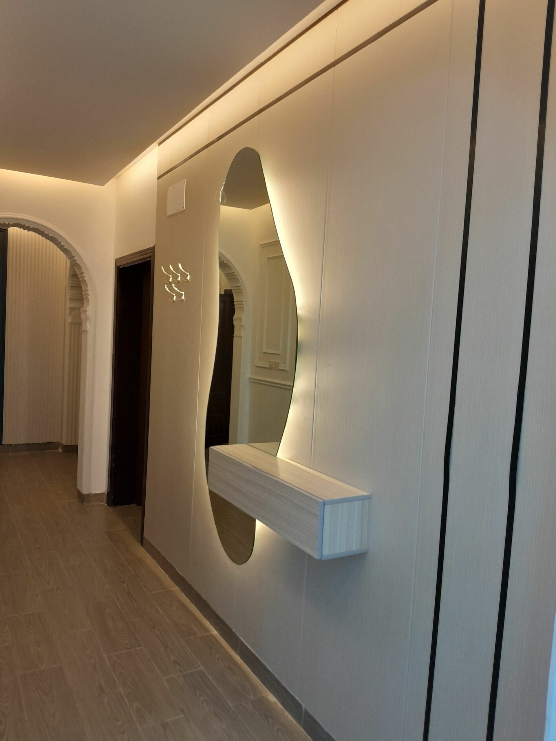 ديكورات منزليه بديل الخشب بديل ارخام مرايات رفوف ش