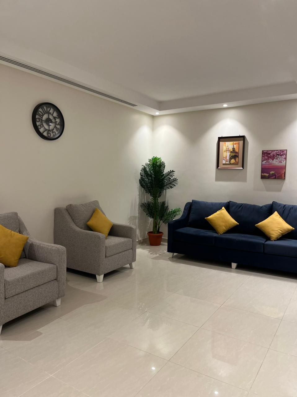 شقق للايجار مفروش في حي النخيل