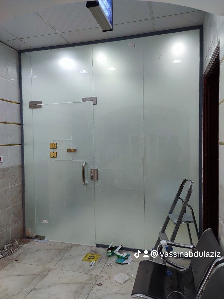 تركيب زجاج سيكوريت بالمدينة المنورة وصيانة