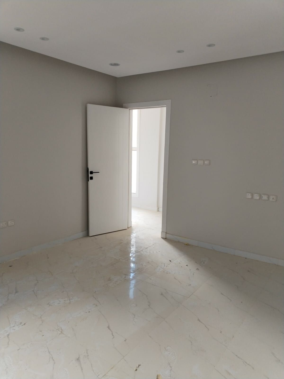 الرياض حي الملقا شقتين شهري سنوي الايجار المالك مب