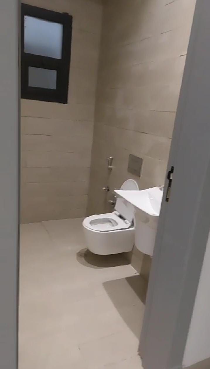 شقة للايجار (السنوي) الرياض حي إشبيلية 2غرفتين نوم