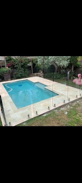 زجاج سيكوريت بالمدينة المنورة