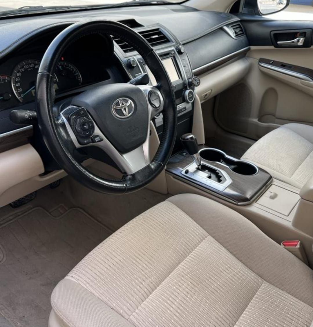 تويوتا كامري موديل 2014 مستعملة للبيع