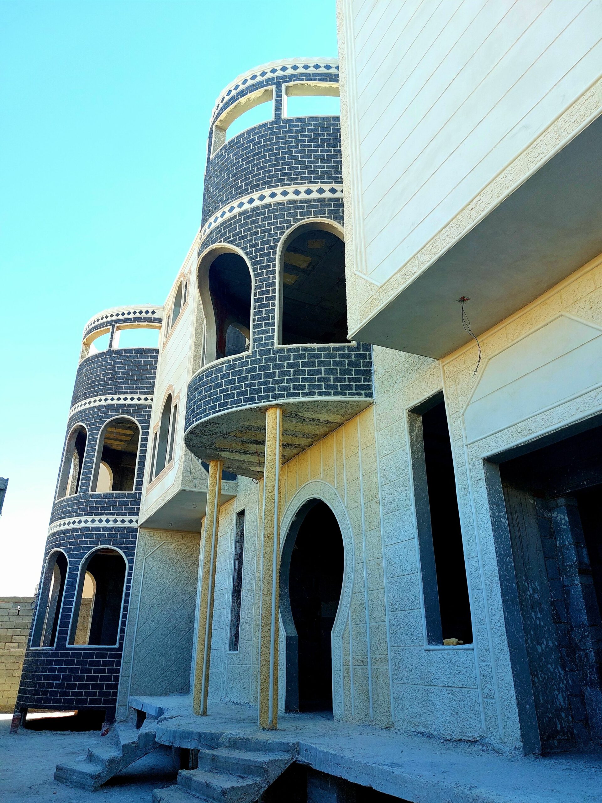 لياسة ملونة وديكورات خارجية بديل الحجر