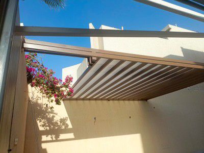 حداد مظلات وسواتر وجميع اعمال الحداده