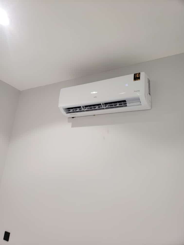 فني ومعلم مكيفات اسبلت دكت مركزي مخفي دولابي جميع