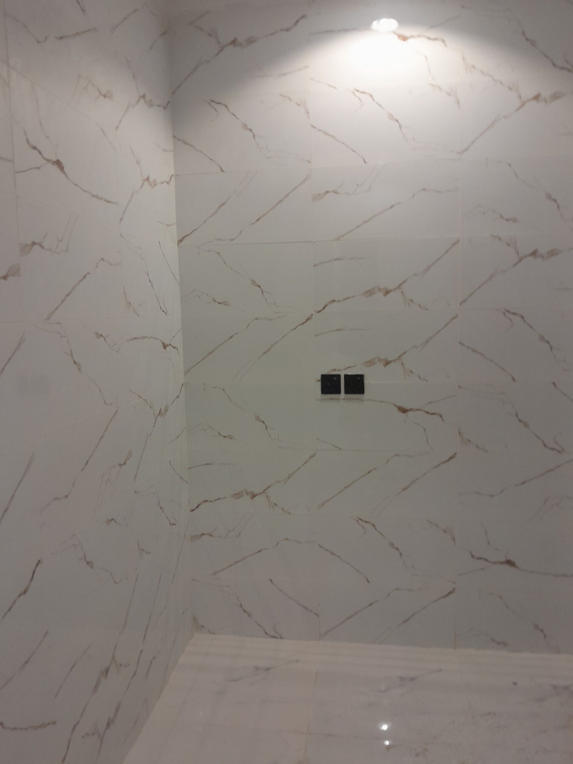 الرياض حي العقيق شارع التحلية