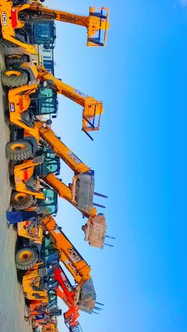 متوفر لدينا للايجار الشهري واليومي رافعات JCB مرلو